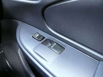 2004 Nissan AD Wagon Pictures