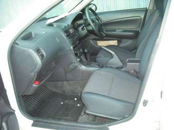 2004 Nissan AD Wagon Images