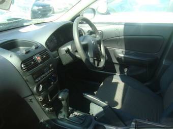 2004 Nissan AD Wagon Pictures
