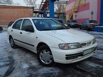 1996 Nissan Almera