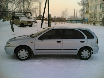 1997 Nissan Almera