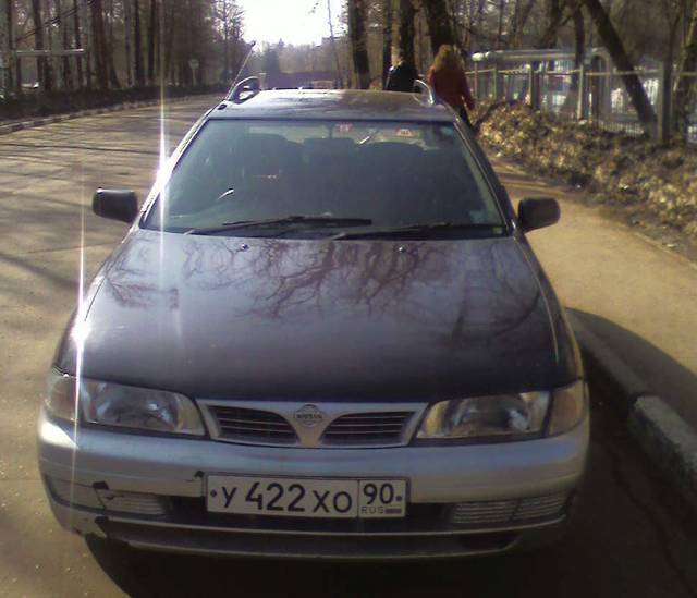 1997 Nissan Almera