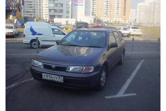 1997 Nissan Almera