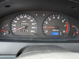 1997 Nissan Almera Photos