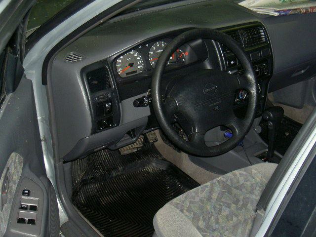 1998 Nissan Almera