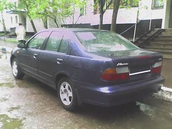 1998 Nissan Almera