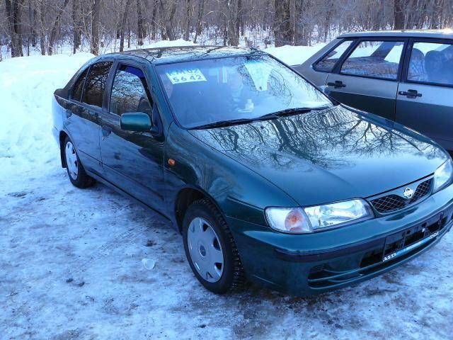 1998 Nissan Almera