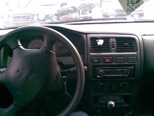 1998 Nissan Almera