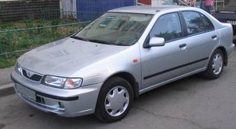 1999 Nissan Almera