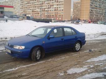 1999 Almera