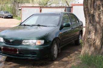 1999 Nissan Almera Pics