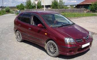 1999 Nissan Almera Photos