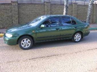 1999 Nissan Almera Photos