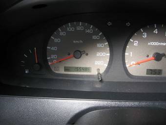 1999 Nissan Almera Photos