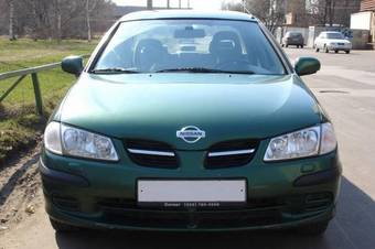 2000 Almera