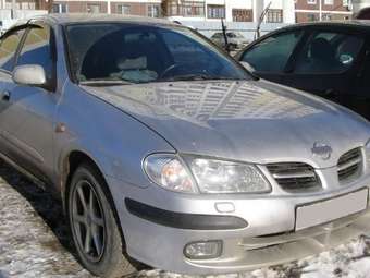2000 Nissan Almera