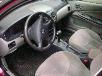 2000 Nissan Almera Photos