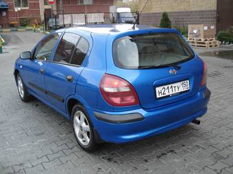 2000 Nissan Almera Photos