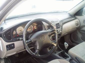2001 Almera