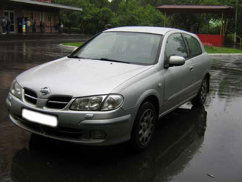 2001 Nissan Almera