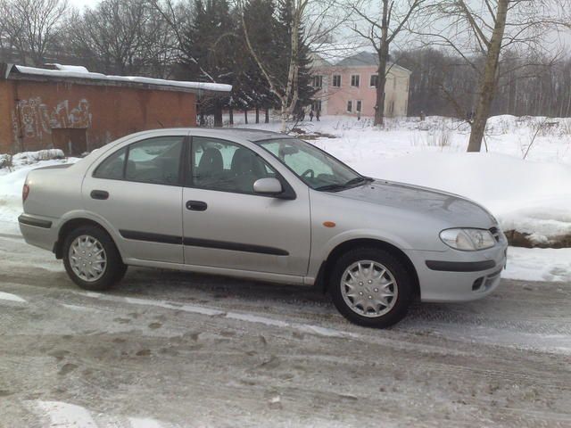 2001 Nissan Almera
