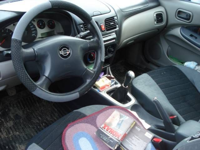 2001 Nissan Almera