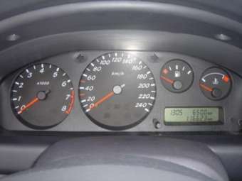 2001 Nissan Almera