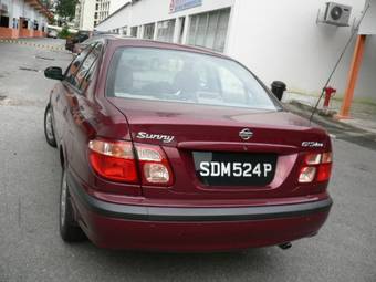 2001 Nissan Almera Pictures