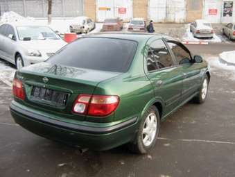 2001 Nissan Almera Pictures