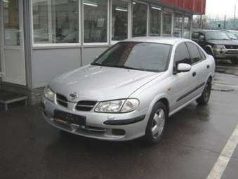 2001 Nissan Almera Pictures