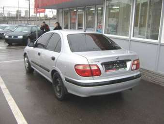 2001 Nissan Almera Pictures