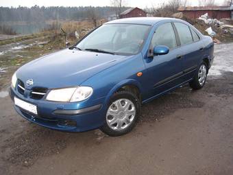 2001 Nissan Almera Photos