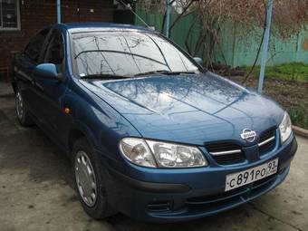 2001 Nissan Almera Pictures