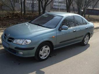 2001 Nissan Almera Photos