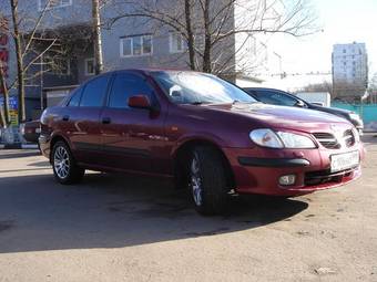 2001 Nissan Almera Pictures