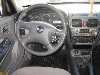 2001 Nissan Almera Wallpapers