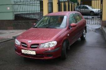 2001 Nissan Almera Pictures