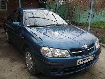 2001 Nissan Almera Photos