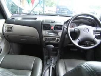 Nissan Almera