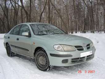 2002 Nissan Almera