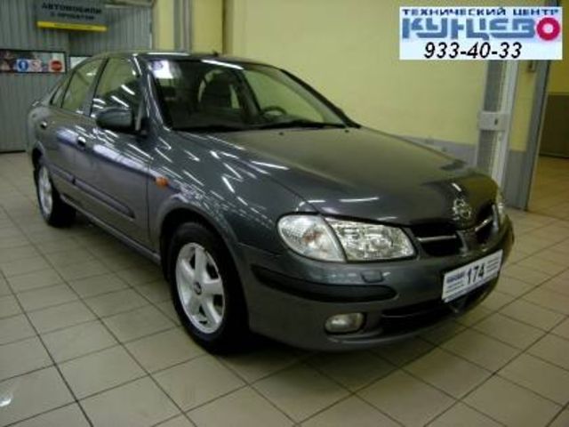 2002 Nissan Almera