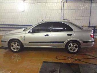 2002 Nissan Almera Pictures