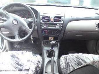 2002 Nissan Almera Pictures