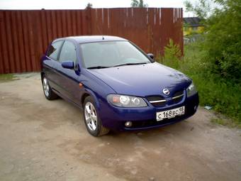 2002 Nissan Almera Pictures