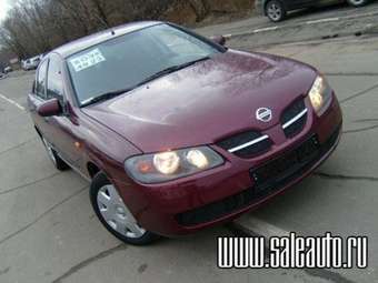 2003 Nissan Almera Photos