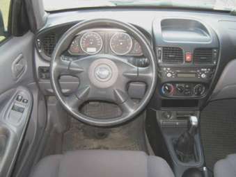 2003 Nissan Almera Wallpapers