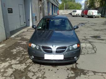 2003 Nissan Almera Pictures