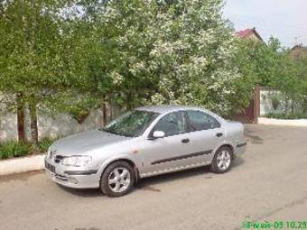 2003 Nissan Almera Pictures