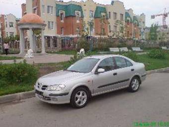 2003 Nissan Almera Pictures