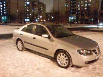2003 Nissan Almera Pictures